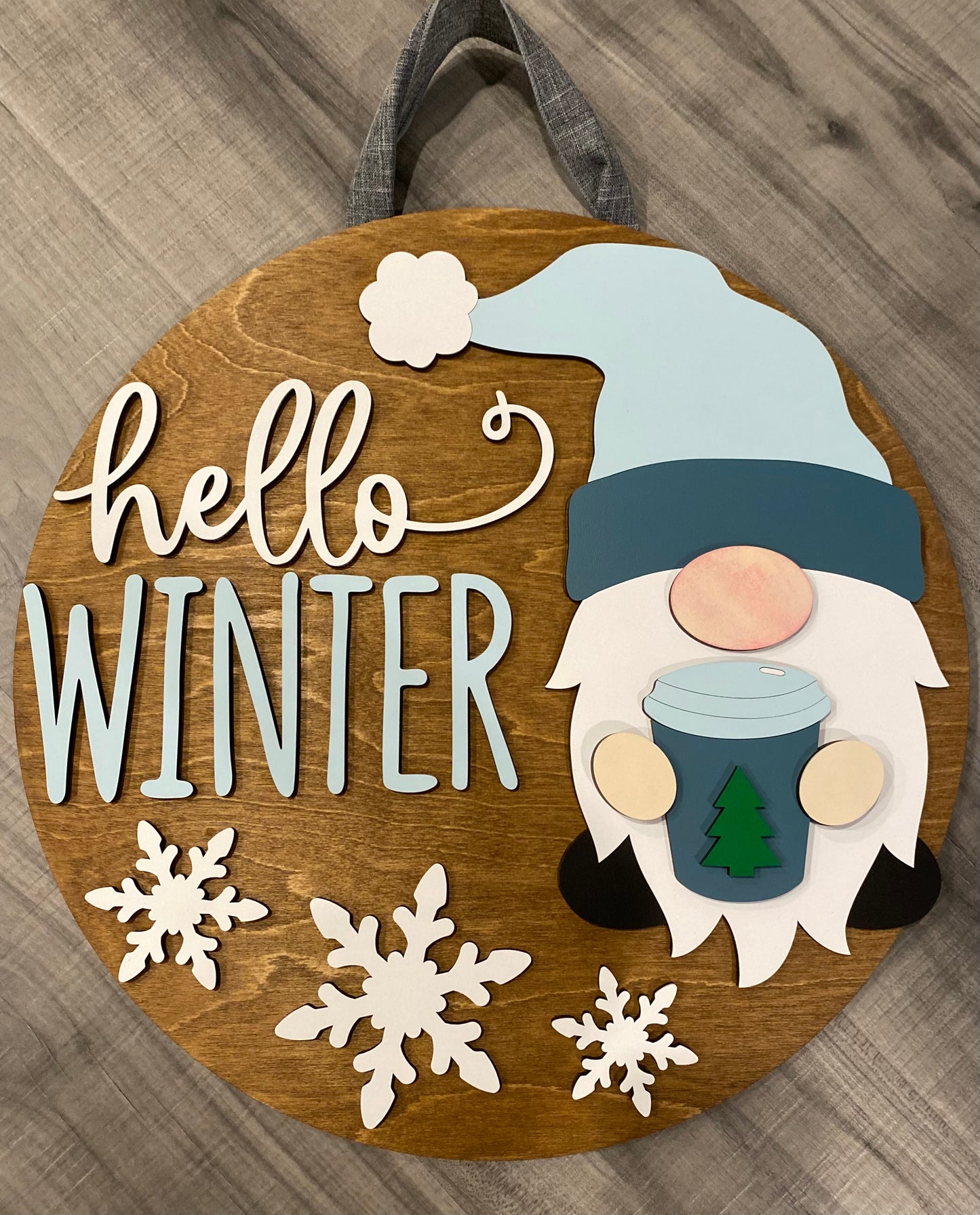 Sippin’ Through The Snow Door Hanger