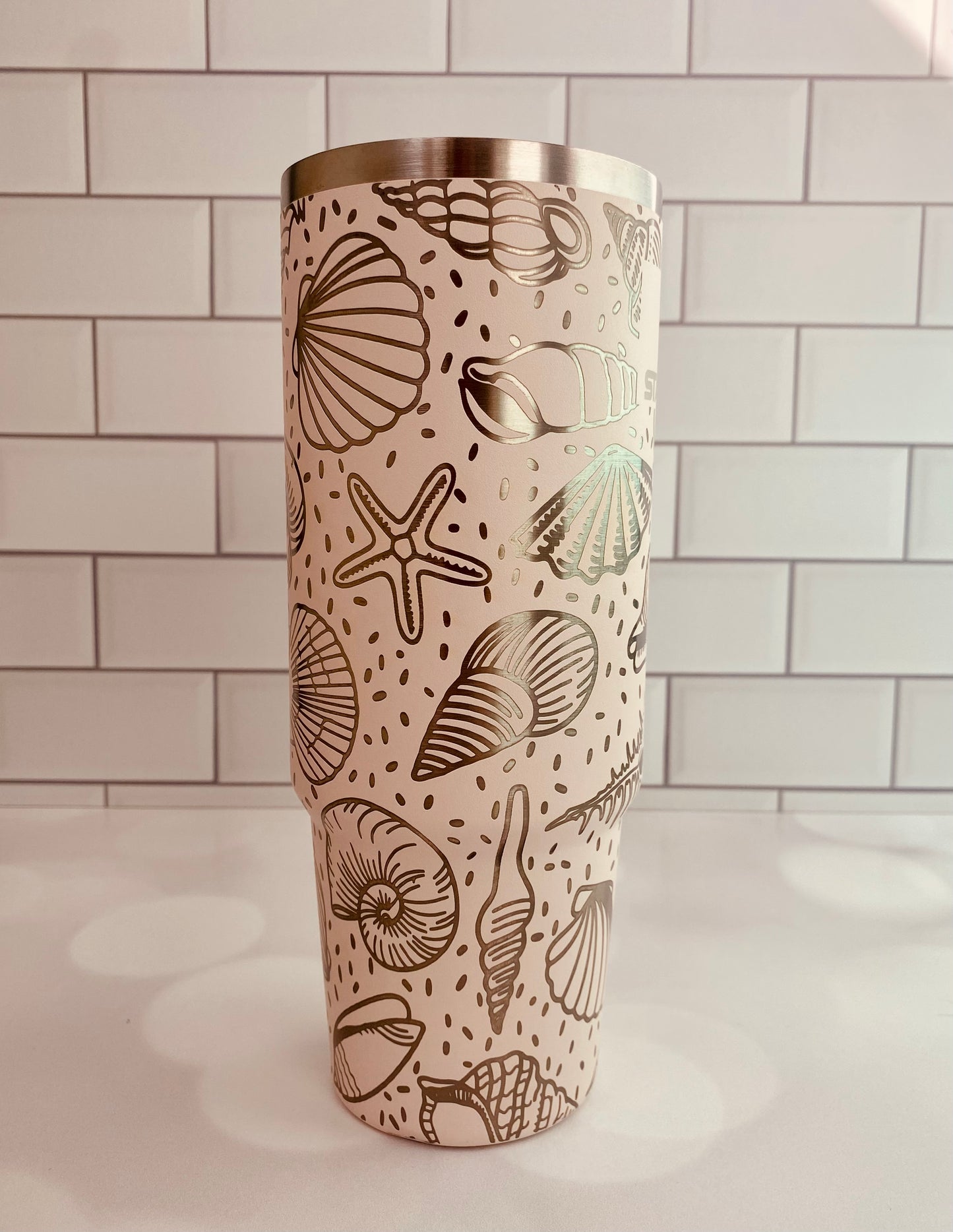 40oz Shell Yeah Tumbler