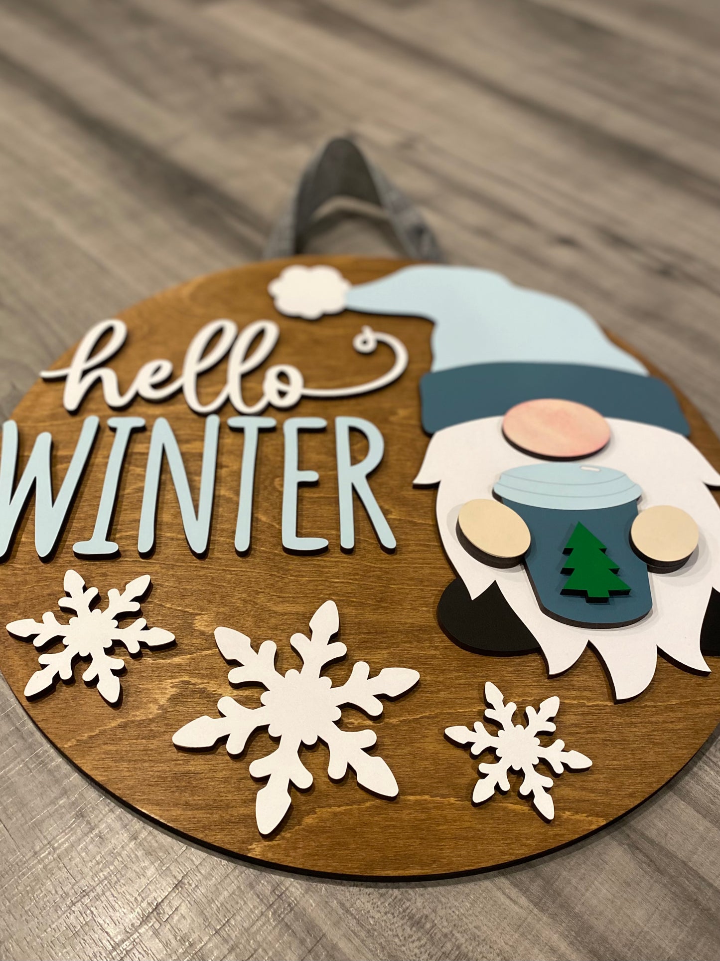 Sippin’ Through The Snow Door Hanger